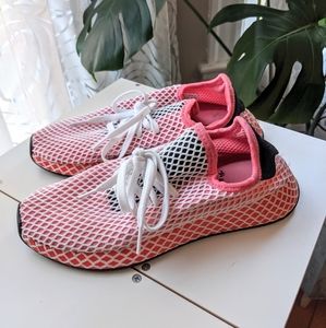 Adidas Deerupt Running Shoes size 7